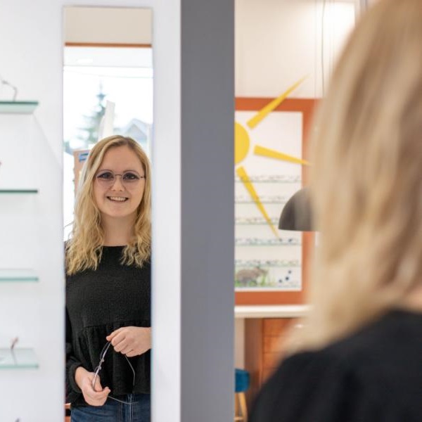 Mitarbeiter mit Brille